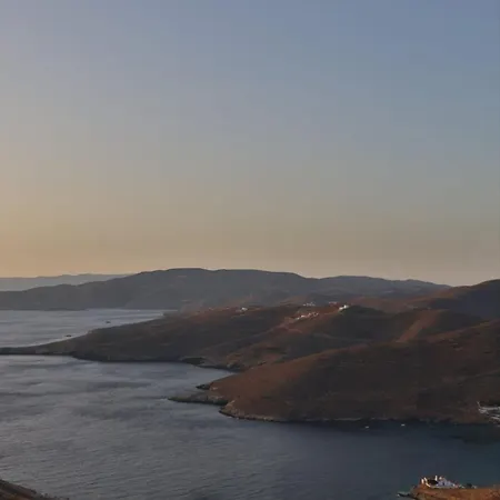 Eagle's Nest Kythnos 펜션